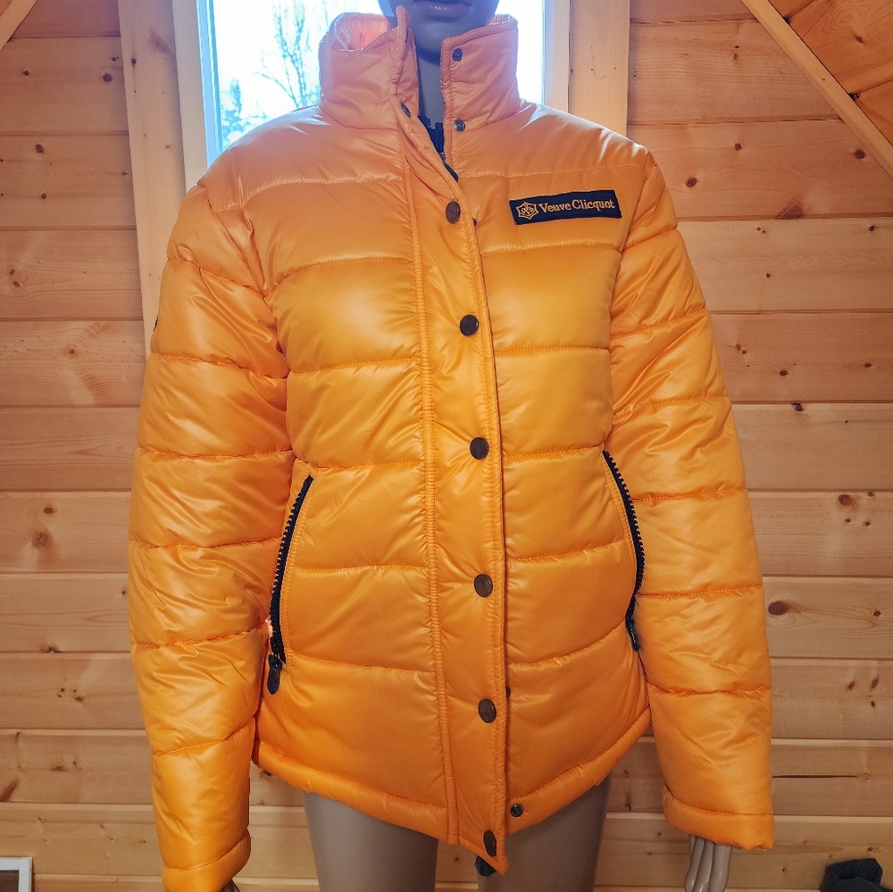 Veuve Clicquot puffer ski jacket limited edition